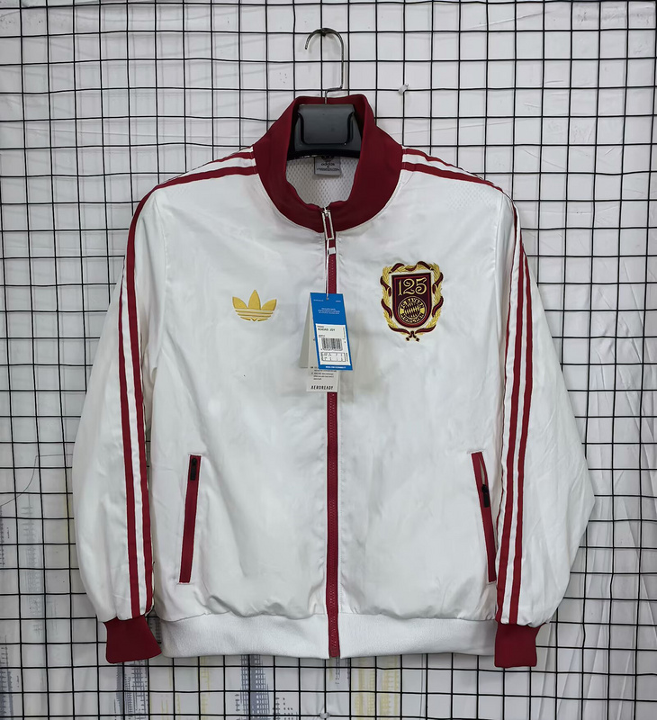 AAA Quality Bayern Munich 125th Anniversary Wind Coat - White